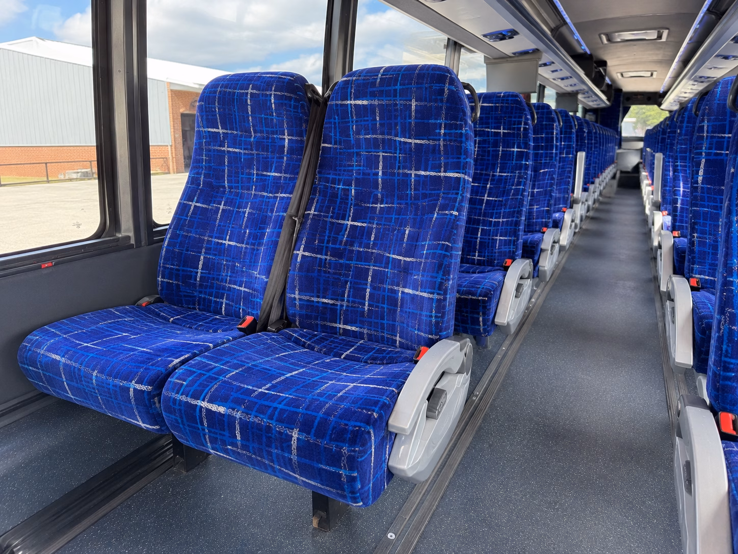 employee shuttles for pearland offices and job sites