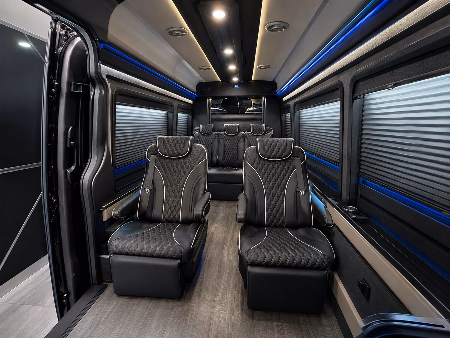 pearland airport shuttle buses for employees